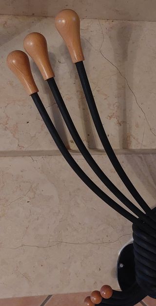 Appendiabiti girevole postmoderno Italia