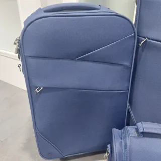 Juego de 2 maletas y neceser azul