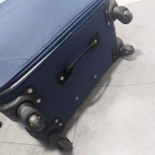 Juego de 2 maletas y neceser azul