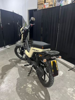 Ciclomotor Rieju By Bike 49cc 2T 2017 con 8750kms