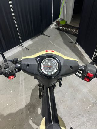 Ciclomotor Rieju By Bike 49cc 2T 2017 con 8750kms