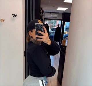 Sudadera Guess Negra