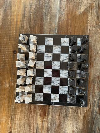 Juego de Ajedrez Azteca de Mármol