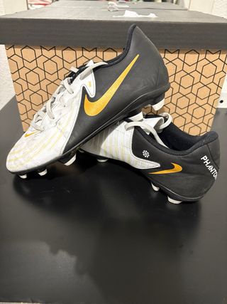 Botas Fútbol Nike Phantom GX II Club FG/MG Niños