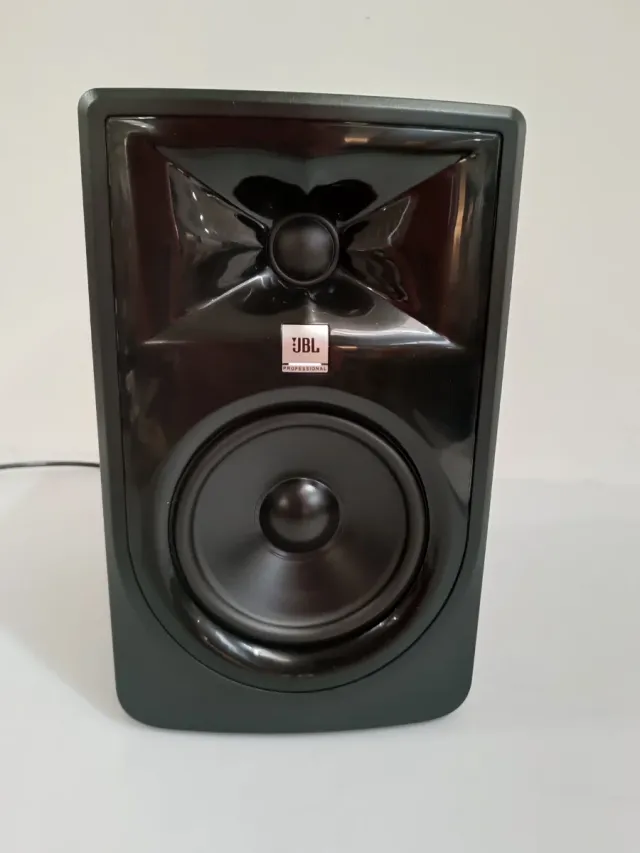 Monitor da studio JBL P7Y7381