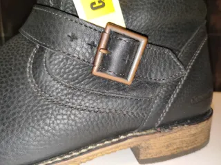 Zapatos de hombre de piel auténtica