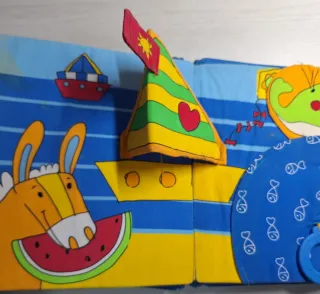 Libro actividades bebé Tiny Love