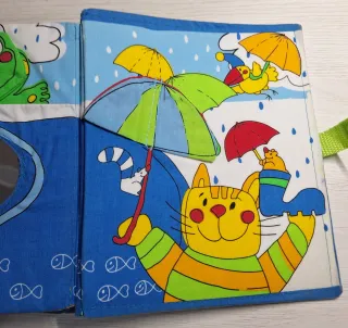 Libro actividades bebé Tiny Love