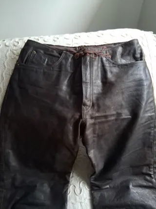 Pantalones cuero grueso