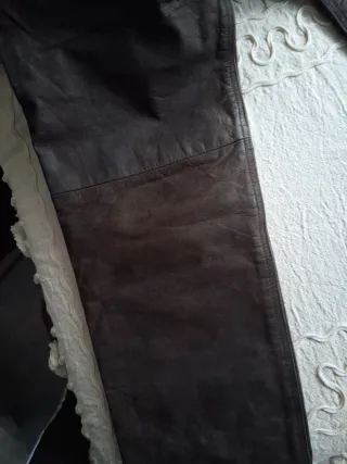 Pantalones cuero grueso
