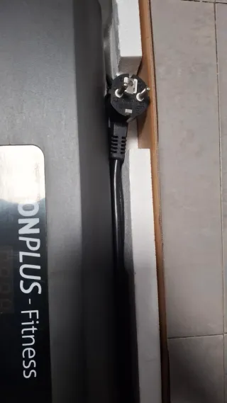 Cinta de correr 10 km/h Bonplus Slim Plegable