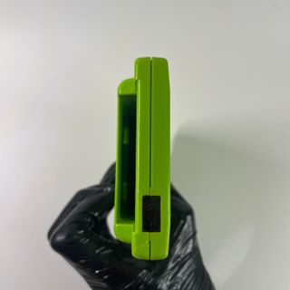 Game Boy Color Pikachu Verde