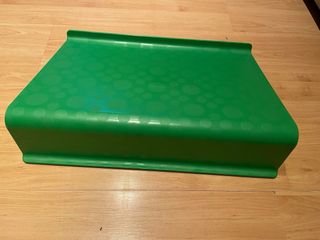 atril de plástico para portátil de Ikea