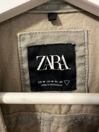 Chaleco Zara Beige