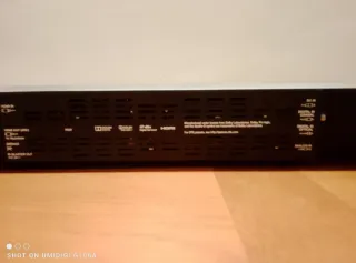 Barra de Sonido y Subwoofer Denon Negro DHT-S514