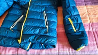 Chaqueta plumífero Decathlon amarilla talla XS