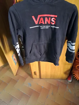 Felpa Vans nera con logo rosso