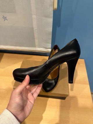 Tacones Estefania Marco Negros