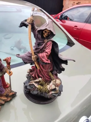 Figuras Mago y Parca