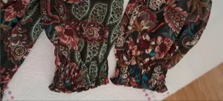 Vestido estampado Stradivarius