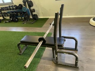 Press da panca con barra e dischi