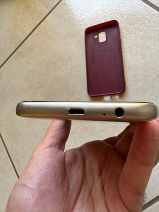 Telefono cellulare Smartphone Galaxy J6 Android