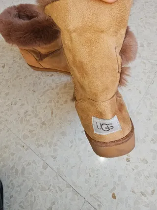 Botas UGG Piel Marrones.