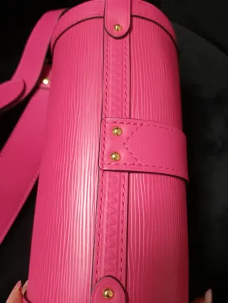 Bolso Louis Vuitton Cilindro Rosa Dorado