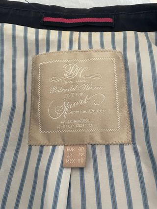 Chaqueta Pedro del Hierro azul marino con coderas