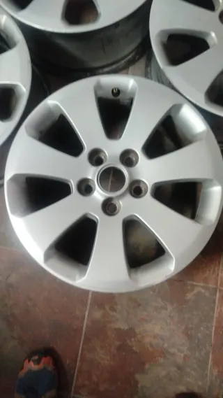 Llantas 17 5 tornillos Opel Insigna A
