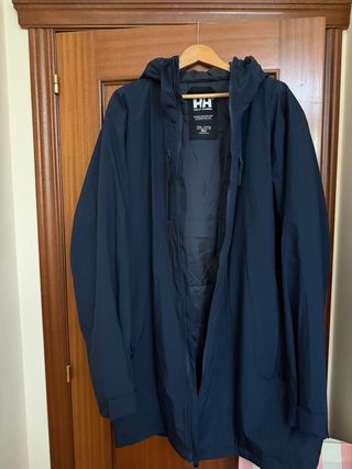 plumas tres cuartos azul marino  Helly Hansen