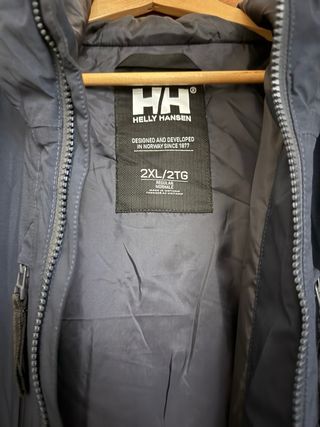 plumas tres cuartos azul marino  Helly Hansen