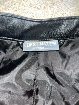 Chaqueta negra de cuero talla XS – como nueva