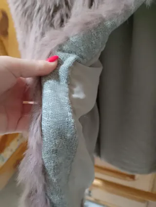 Pellicciotto sintetico grigio/rosa