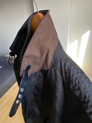 Abrigo Roberto Verino Negro. En muy buen estado