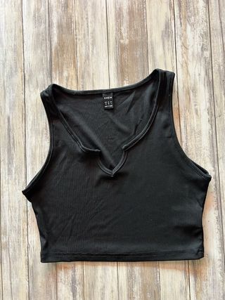 Top corto SHEIN negro talla M
