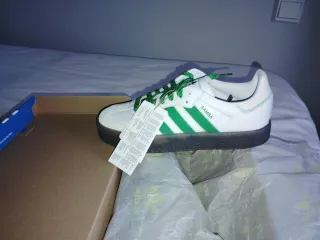 Zapatillas Adidas Samba Mujer T. 40 Verde y Blanca