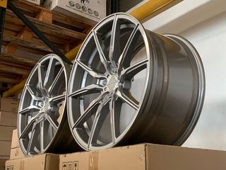 2+2 llantas 8.5x20 y 10x20 5x120 concaver CVR4