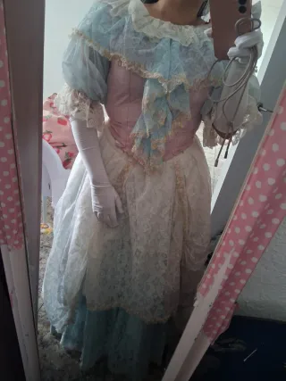 Vestido antiguo azul y rosa