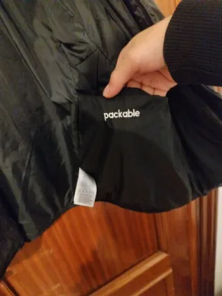 Chaqueta Adidas impermeable negra