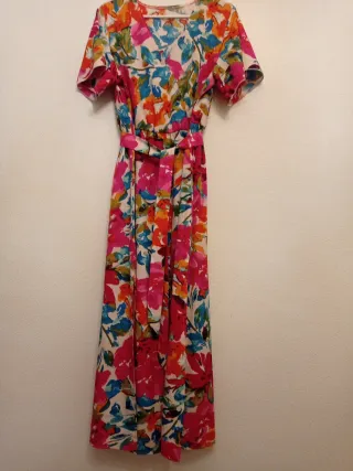 Vestido largo floral multicolor