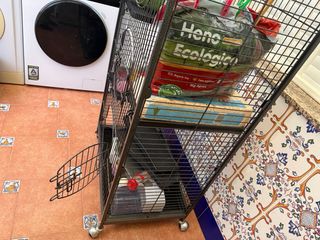 Jaula para animales negra