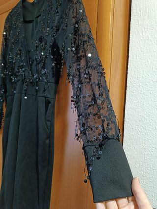 Mono fiesta lentejuelas negro manga larga