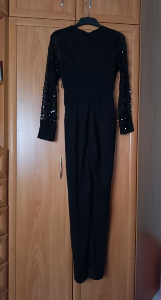 Mono fiesta lentejuelas negro manga larga