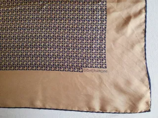 Foulard Gherardini in seta vintage