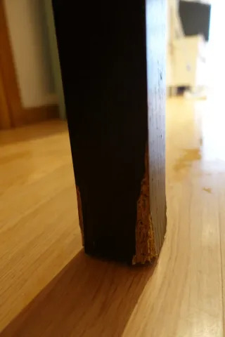 Mesa extensible cuadrada marrón