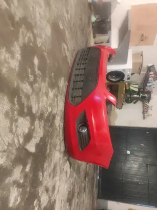 Paragolpes Delantero Rojo Ford Focus 2008