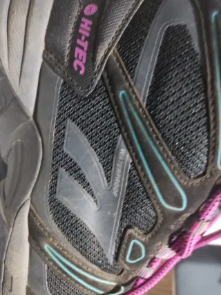 Botas de montaña Hi-Tec niñ@ negro/rosa