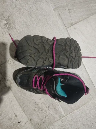 Botas de montaña Hi-Tec niñ@ negro/rosa