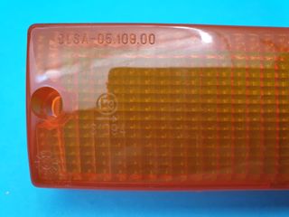 Alfa Romeo Alfetta 2000 plastica fanale anteriore